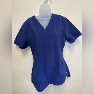 Smitten Scrub Top in Navy